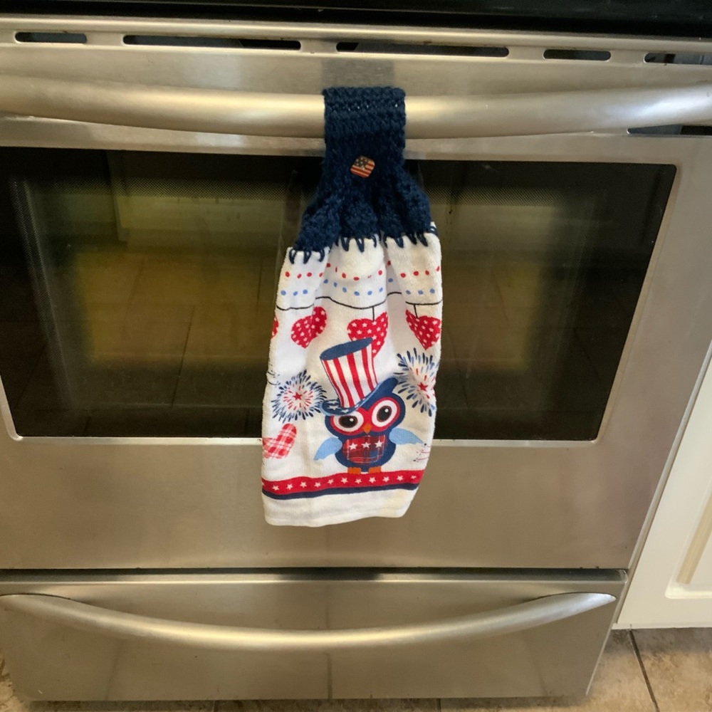 Patriotic Owl Kitchen Towel with Navy Accent